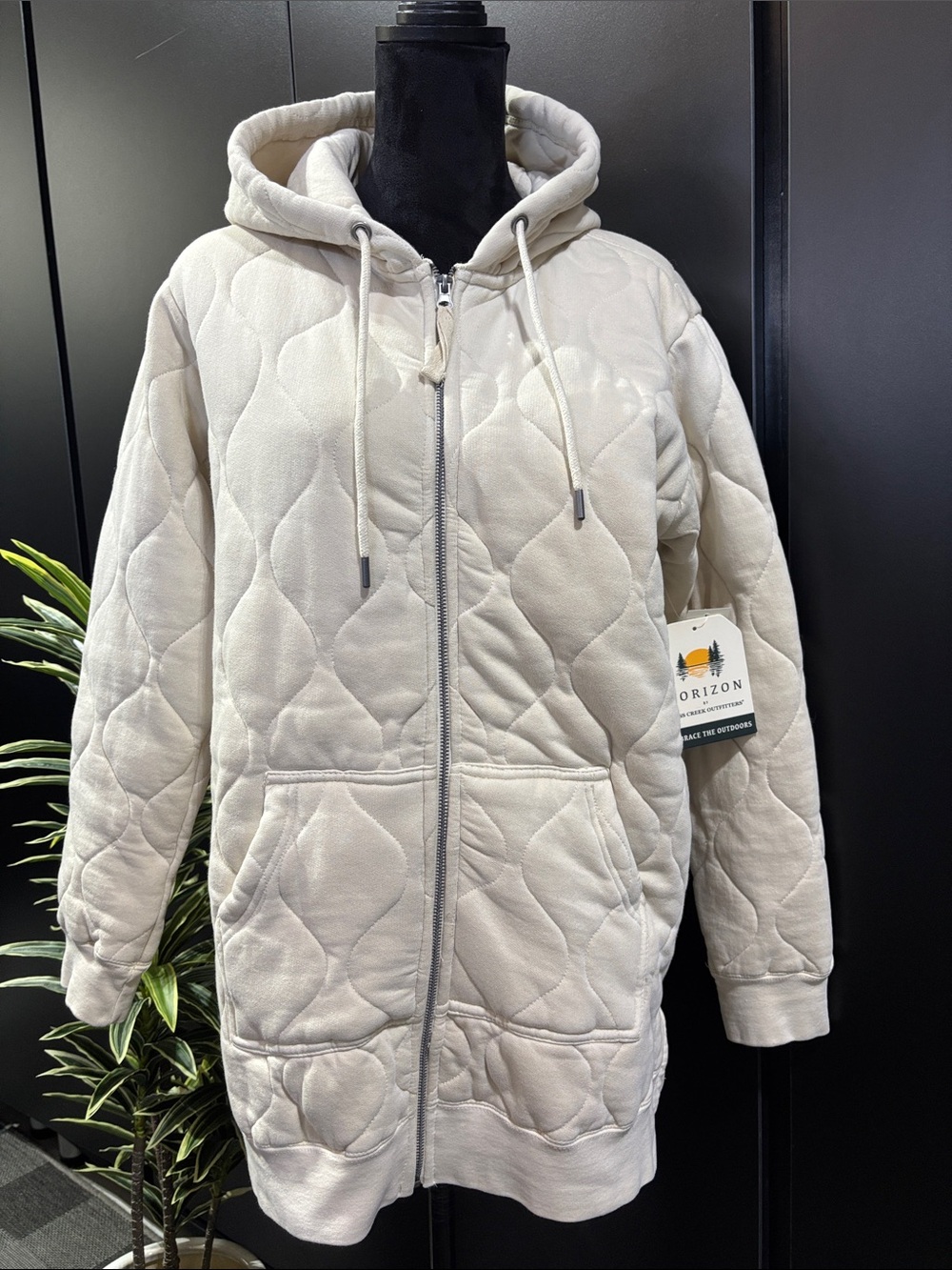 Horizon Bass Creek outfitters quilted hooded zip up pockets,jacket